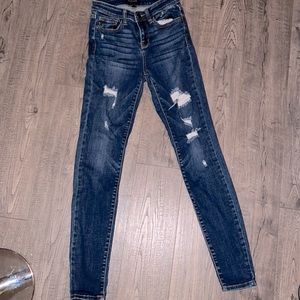 Good Condition Judy Blue high waisted distressed skinny jeans.